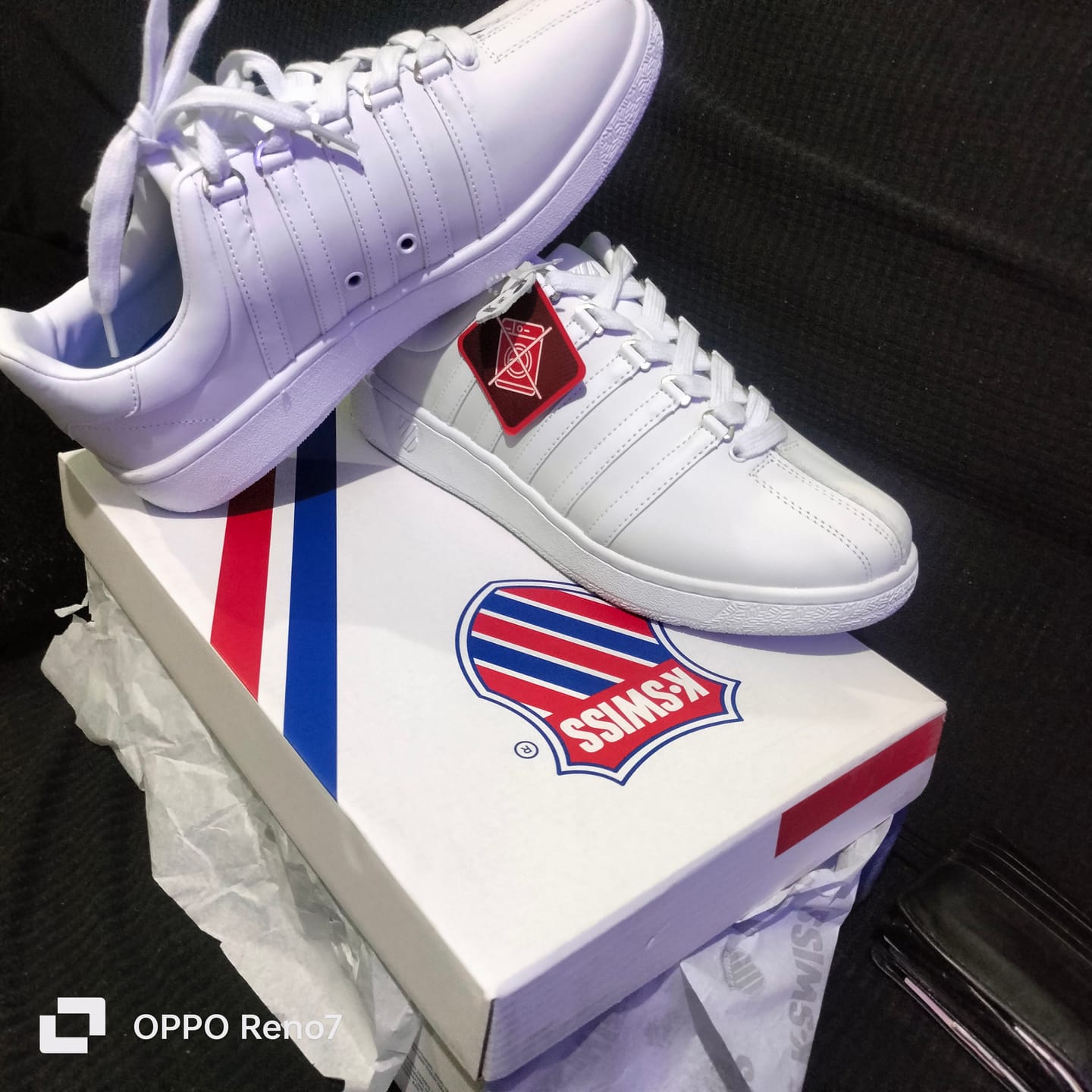 Customer photo review of Tenis Classic Vn Men