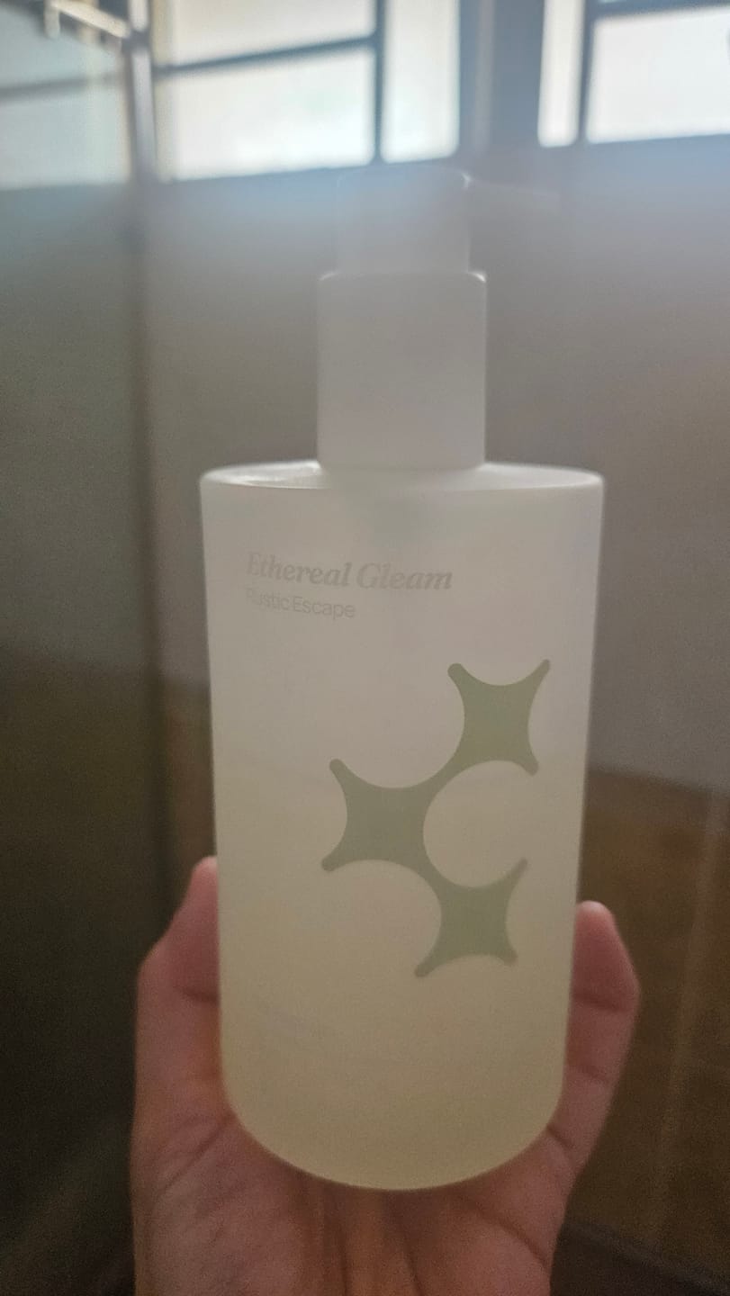Customer photo review of Ethereal Gleam Shower Gel (Rustic Escape)