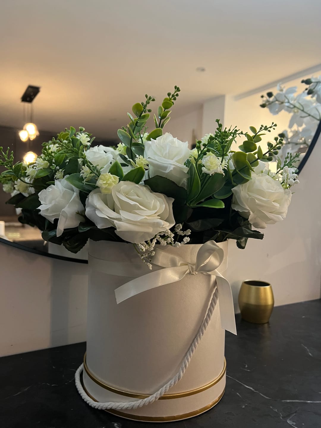Customer photo review of Ivory Forever Rose-Bud Flower Box