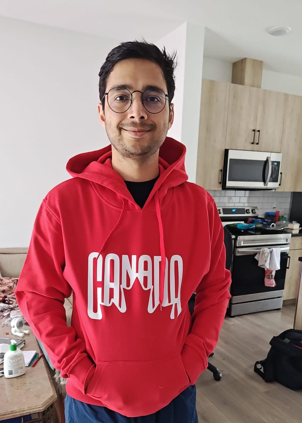 Customer photo review of Canada Leaf Retro Design Sweatshirt and Hoodie