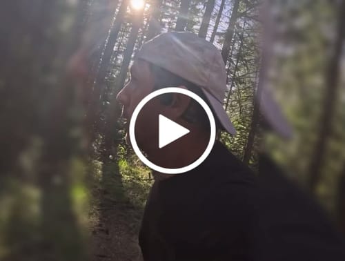 Customer video review of PAIN NEVER LASTS DARK T-SHIRT