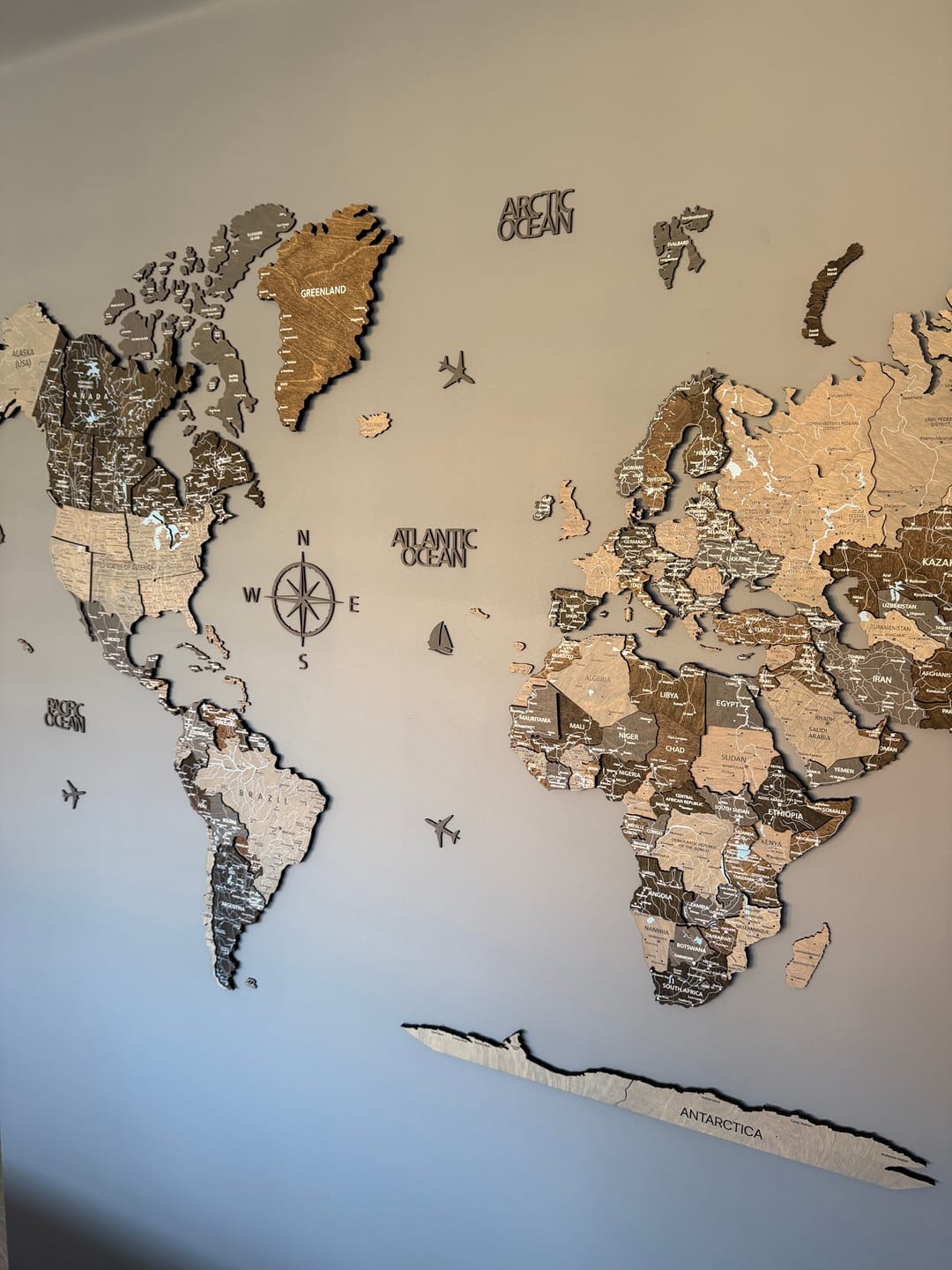 Customer photo review of 3D Wooden World Map - Loft Style