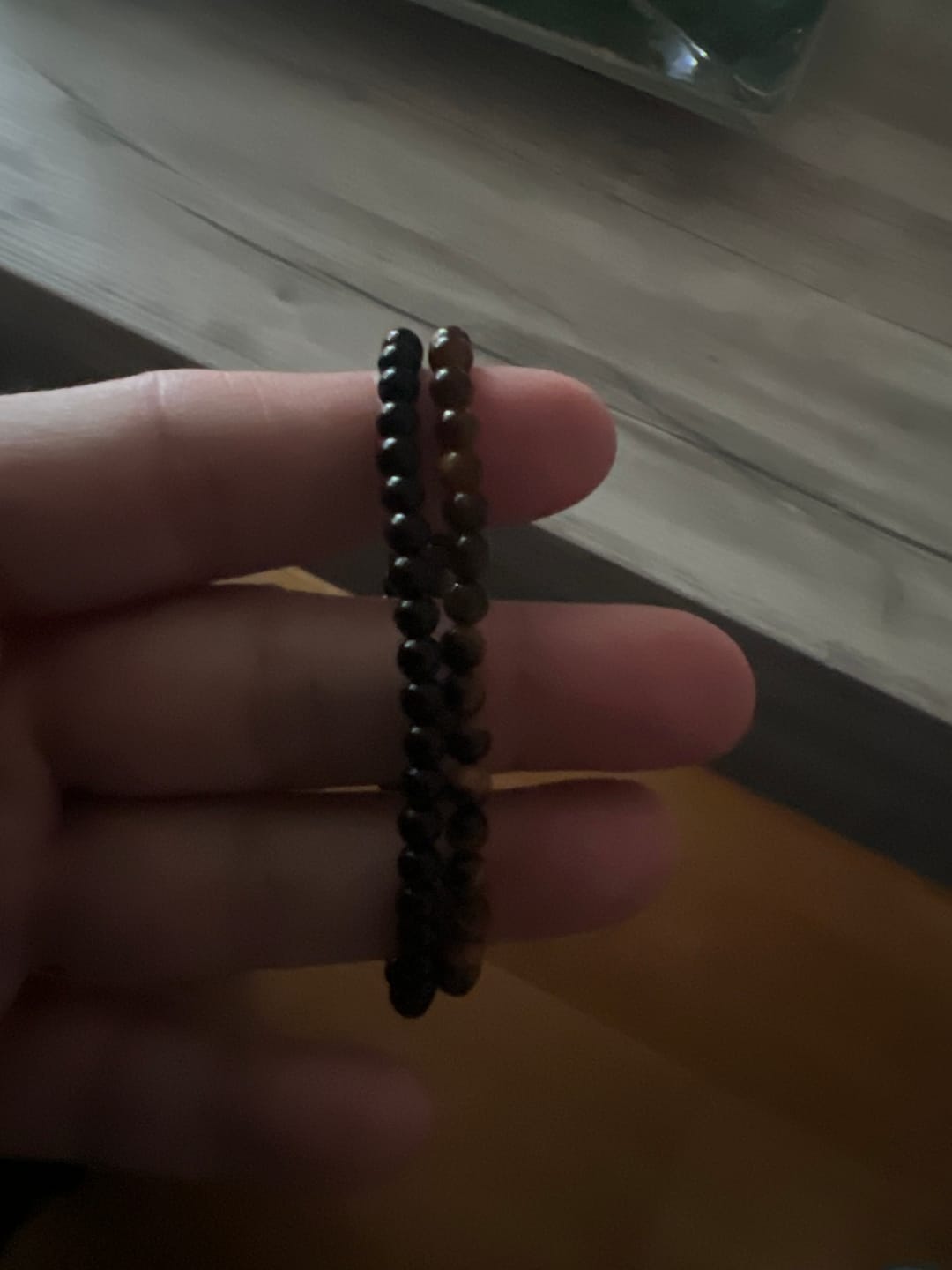 Customer photo review of Pulsera Ojo de tigre | 4mm | Protección - Transformación