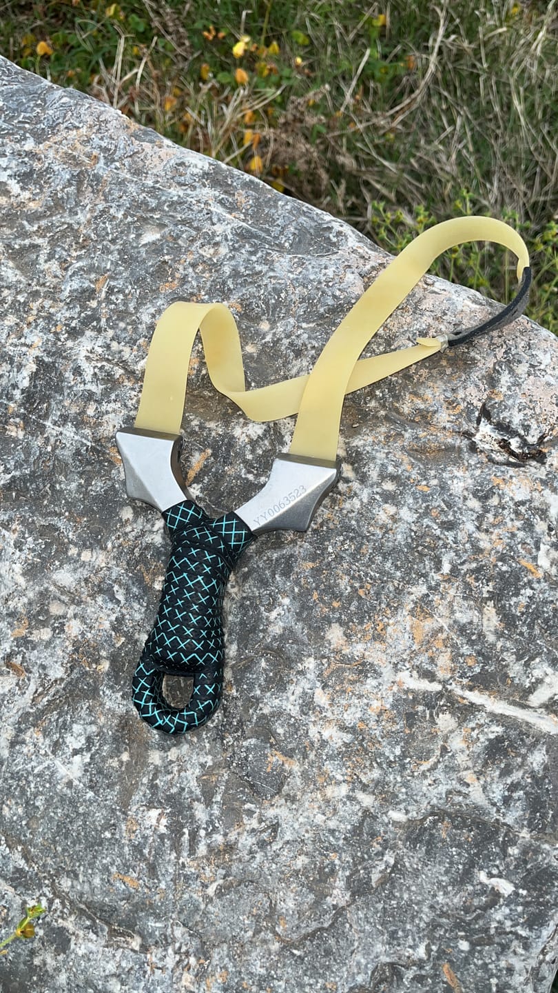 Customer photo review of 10-Pack Premium Flat Slingshot Bands – Strength Taper (25mm → 15mm)