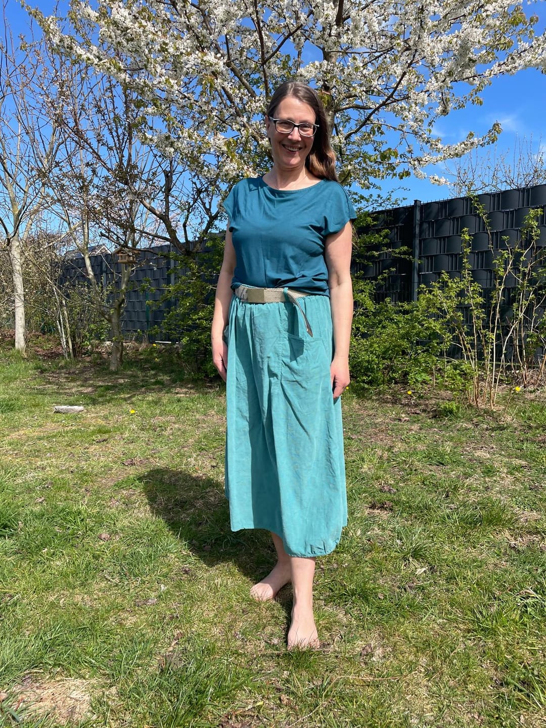 Customer photo review of Rock Sofie Ozeanblau mit Gürtel
