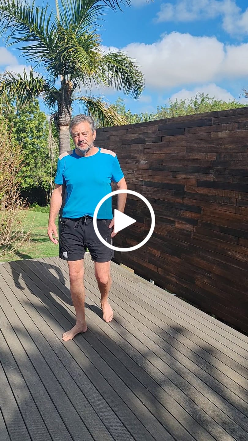 Customer video review of W.O.R.K Ripstop Reflective Shorts 6 Inch Black