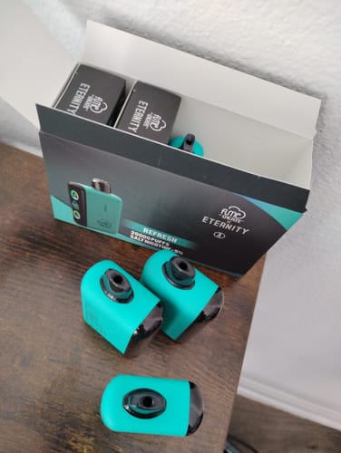 Customer photo review of Fume Eternity 20K Puffs 5%