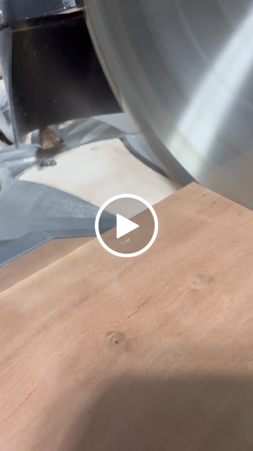 Customer video review of Metabo/Hitachi 12" Miter Saw Dust Collection Chute