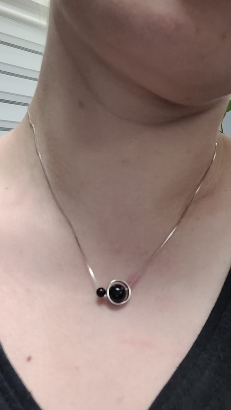 Customer photo review of Obsidian Halskette - Doppelanhänger