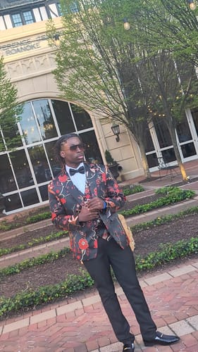 Customer photo review of Men's 2-Piece Golden Red Birdsong Forest Embroidery Suit