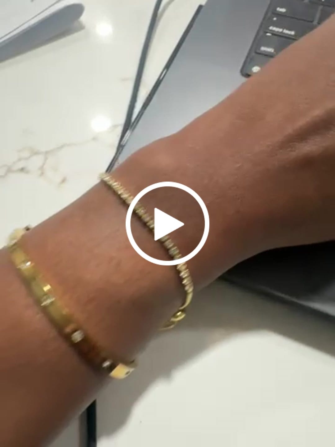 Customer video review of Melly Adjustable Tennis Bracelet (Bundle)