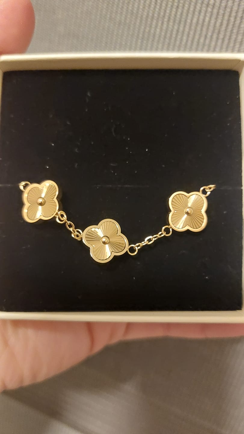 Customer photo review of Golden Lucky Leaf Abbaddon Armband 14K Vergoldet