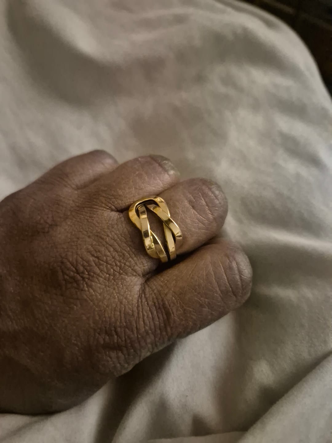 Customer photo review of Ring Gelbgold 18k - Gereh-e Tala (Goldener Knoten)