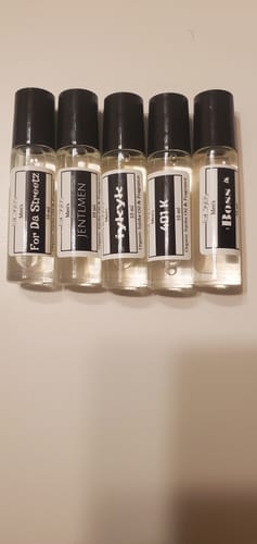 Customer photo review of Men's Cologne Oil Roller 10ml