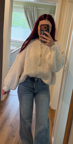 Customer photo review of Emelie Strickjacke - Creme