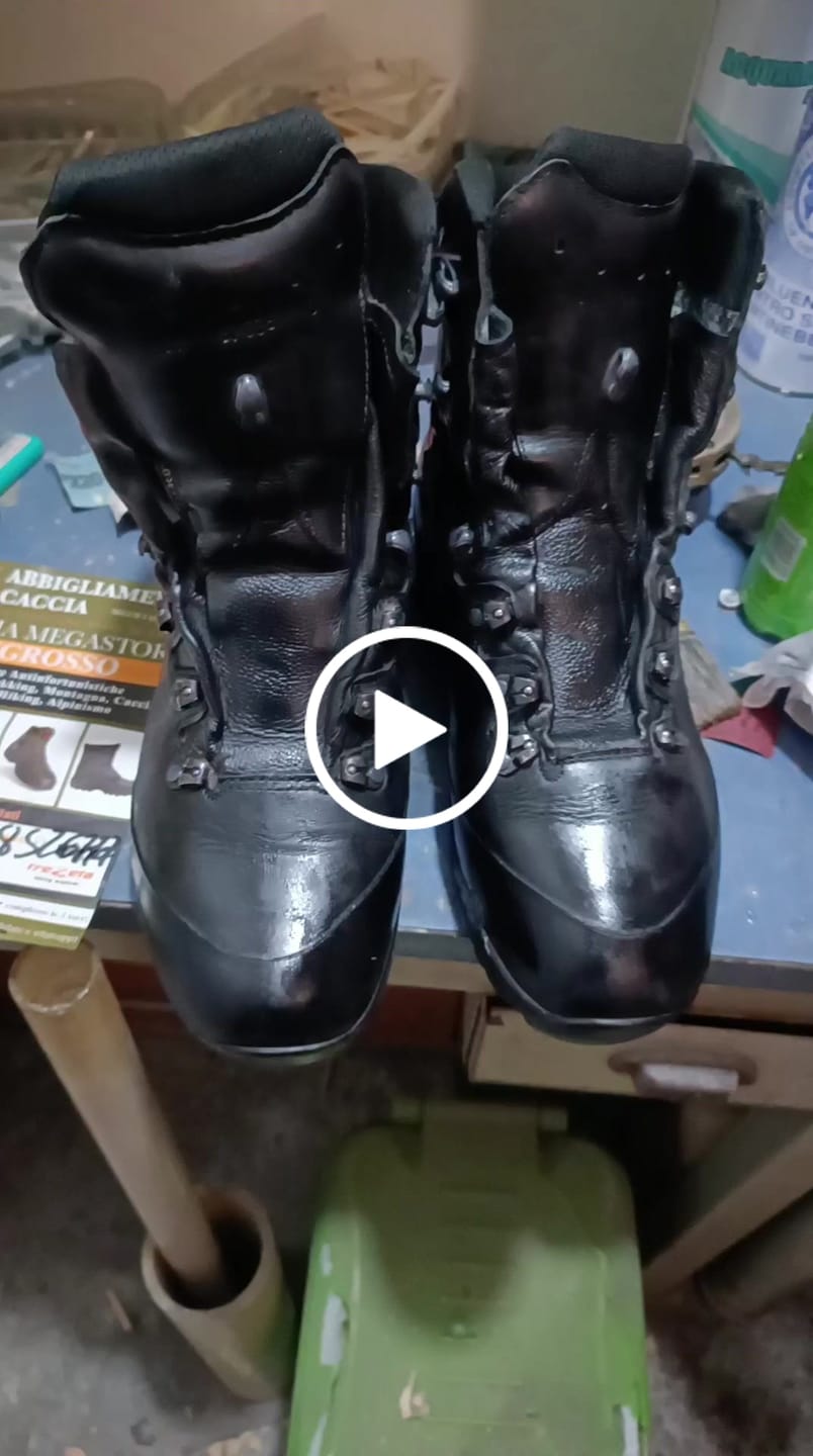 Customer video review of Scarpone Esercito Tedesco Rigenerato Meindel U132