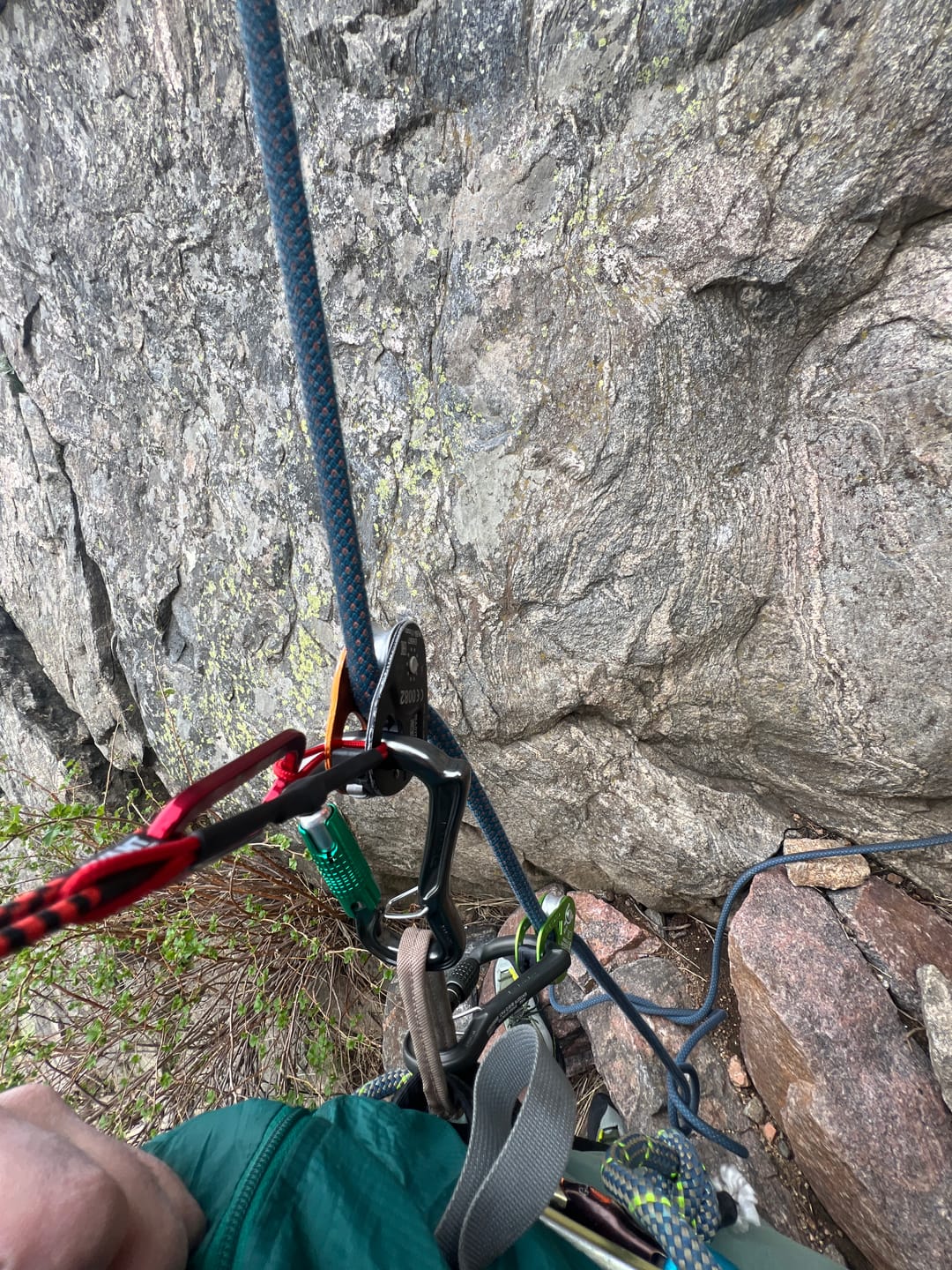 Customer photo review of Top Rope Solo Neck Lanyard (Universal Fit)