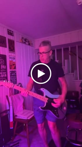 Customer video review of [New USB-C] CFG SonikSphere 5.8GHz High-Fidelity Guitar/Bass Wireless System