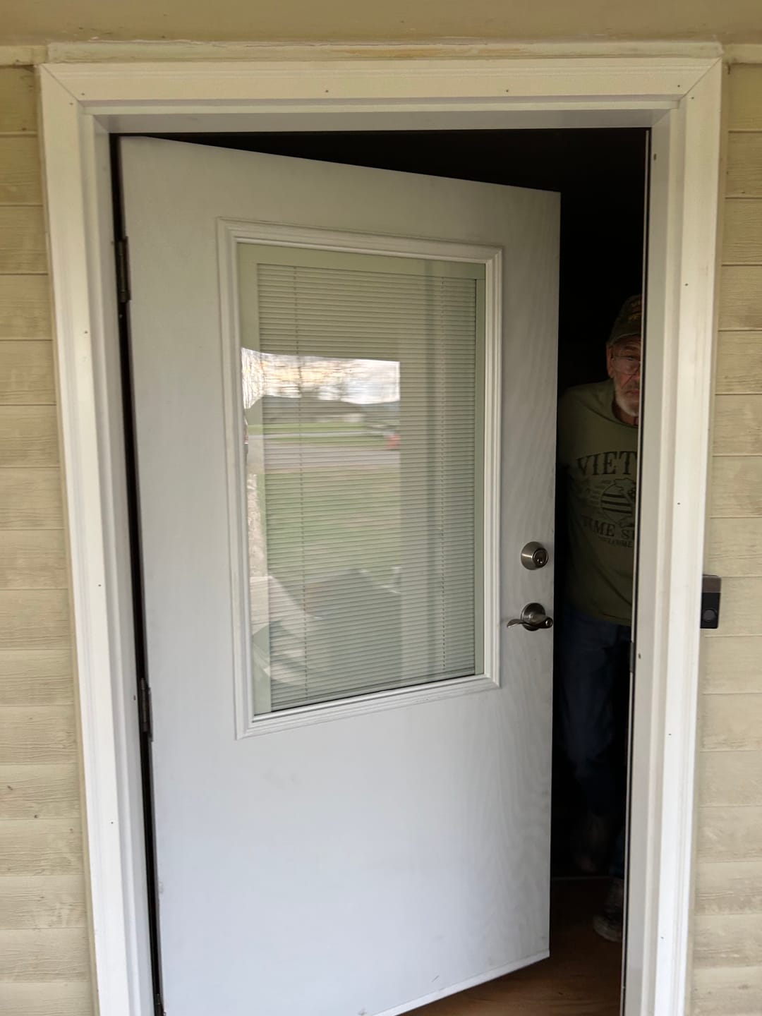 Customer photo review of Raise & Lower Blinds Glass and Frame Kit (Half Lite)