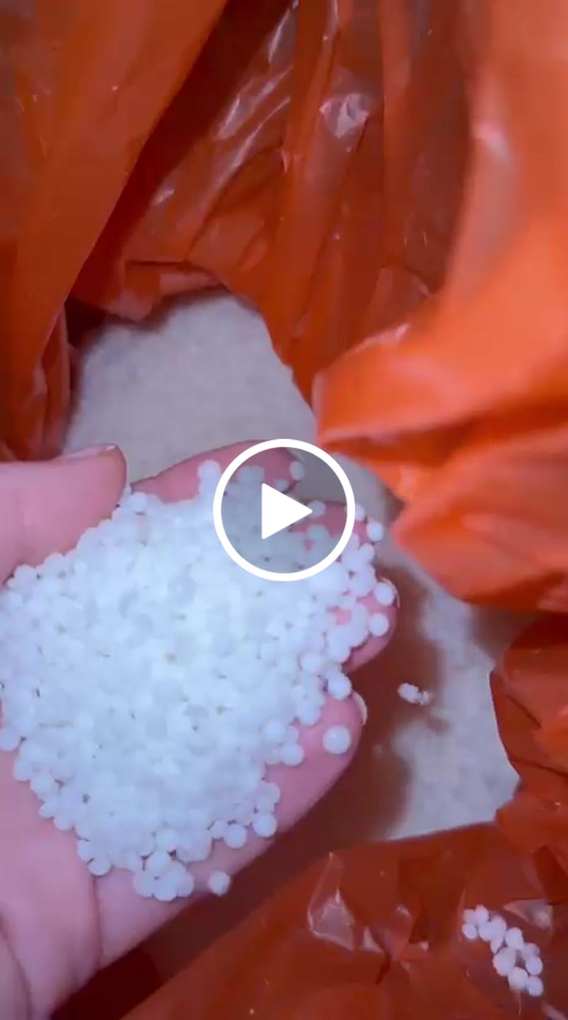 Customer video review of Cera de Girasol para velas en Molde, Pilar y Wax-melts (APF)