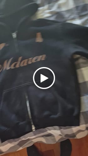 Customer video review of NORRIS ZIP HOODIE