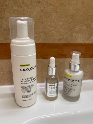 Customer photo review of Pack Sérum Ultra Rejuvenecedor & Limpiador Facial Cell Reset