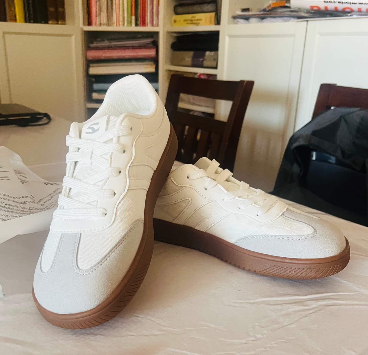 Customer photo review of Lily - Zapatos De Punta Ancha