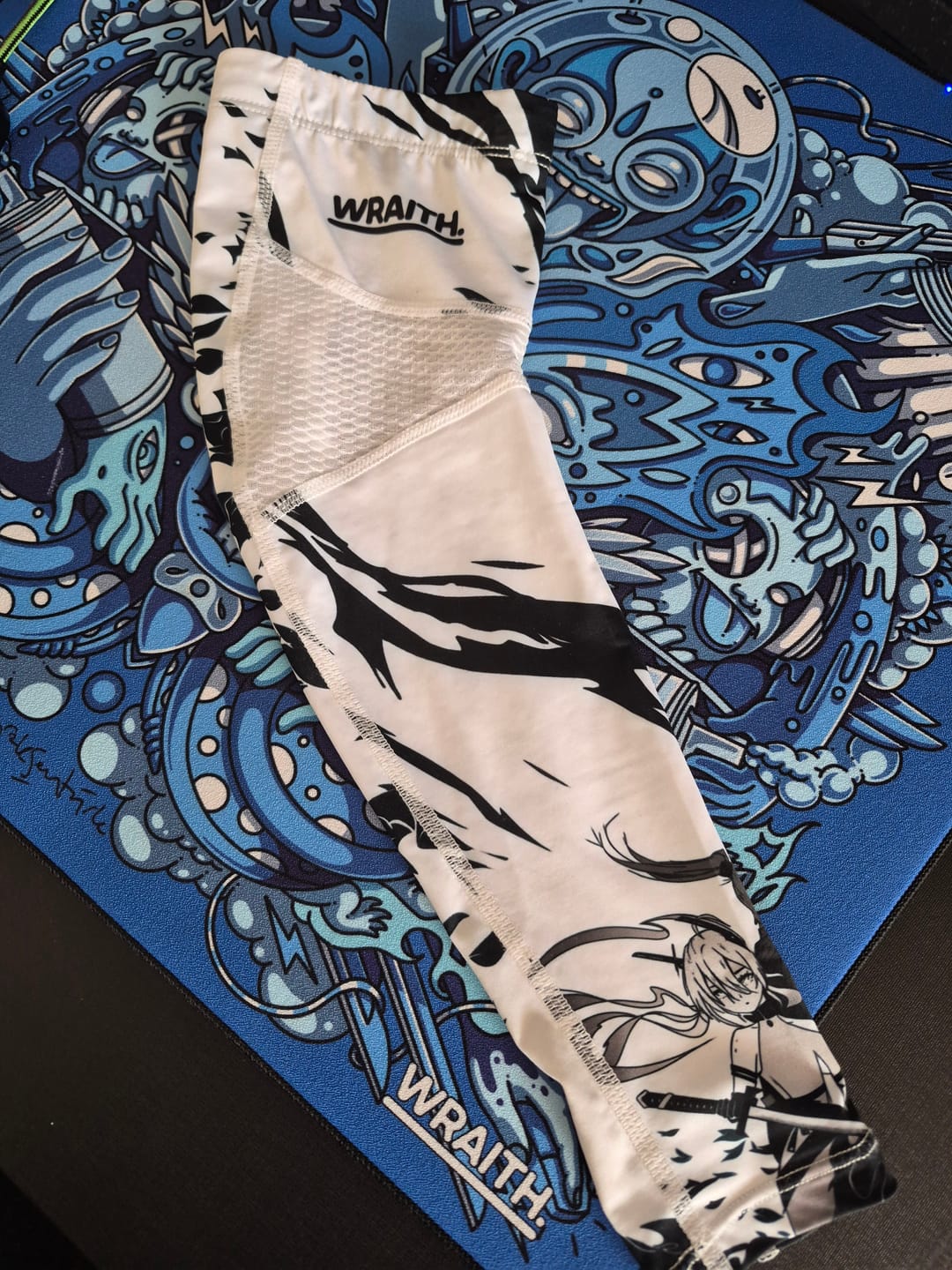 Customer photo review of Wraith Esports Arm Sleeve