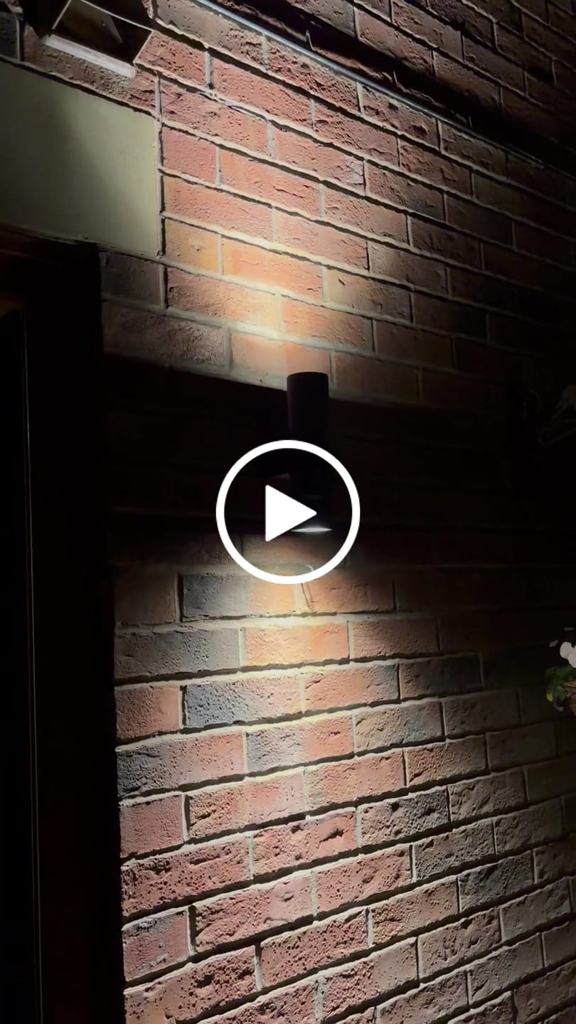 Customer video review of KNURLED Dark Bronze GU10 UP / DOWN IP44 Indoor/Outdoor Wall Light, Bi-Directional Wall-Mounted, Corrosion-Resistant Die-Cast Aluminium