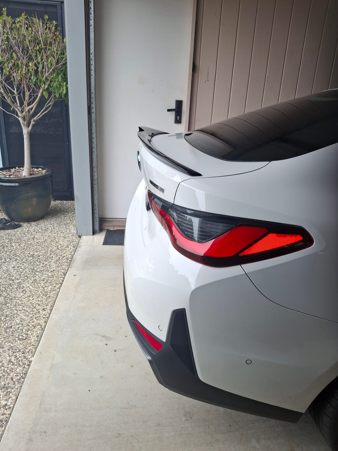 Customer photo review of ABS Glossy Black Rear Bumper Spoiler for BMW 4 Series【G26 Gran Coupe 420 430 M440】2021+【F82 M4 Type】