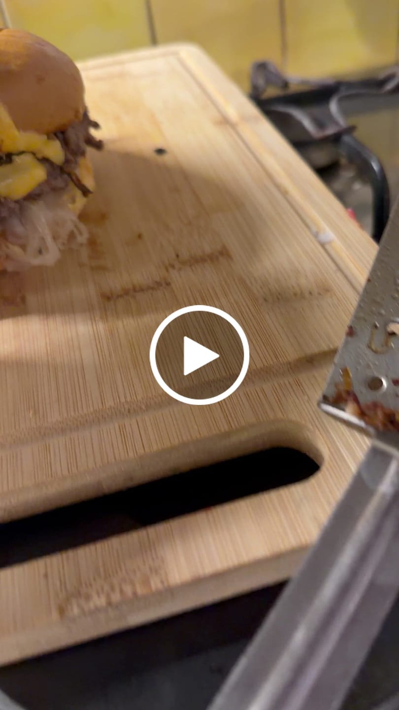 Customer video review of Classic Potato Rolls • 54gr