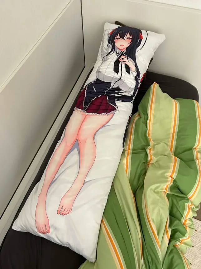 Customer photo review of Akeno Himejima Dakimakura