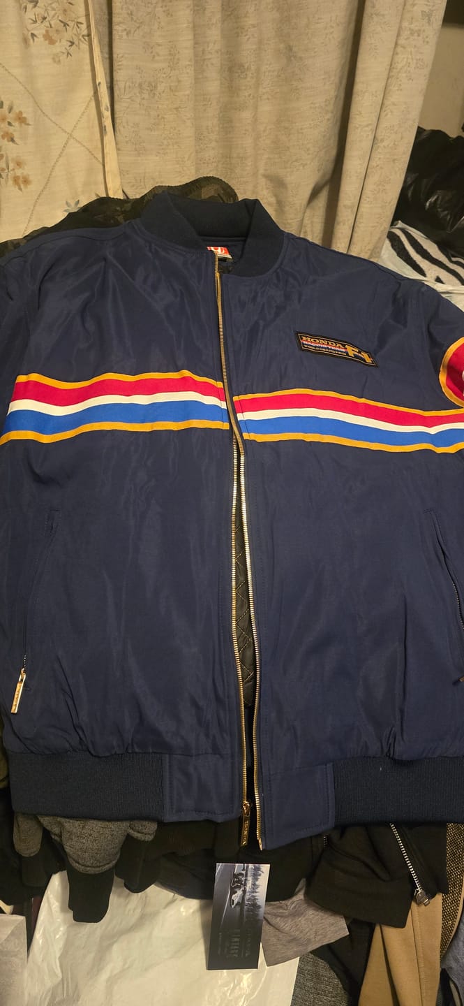 Customer photo review of 1986 Honda F1 Team Aviator Jacket (Blue)