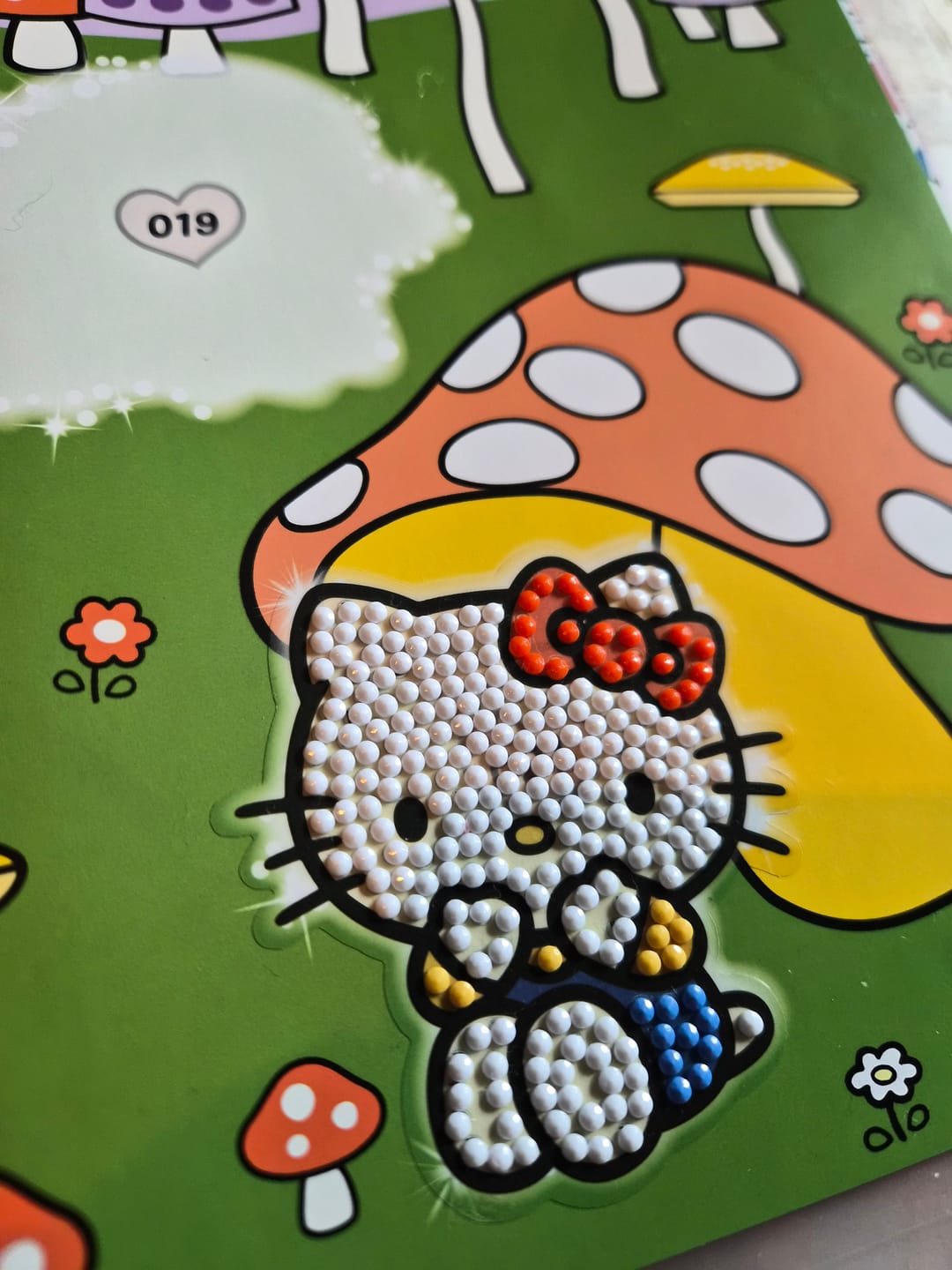 Customer photo review of Hello Kitty And Friends Crystal Art Sticker Pack