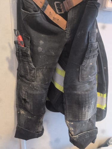 Customer photo review of BX-1 Bootcut Work Jeans Stonewashed Black