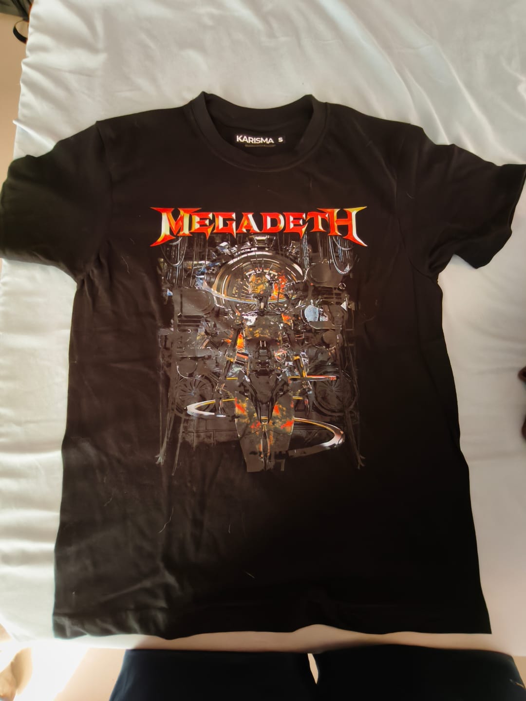 Customer photo review of Camiseta Algodon MegaDeth Robot