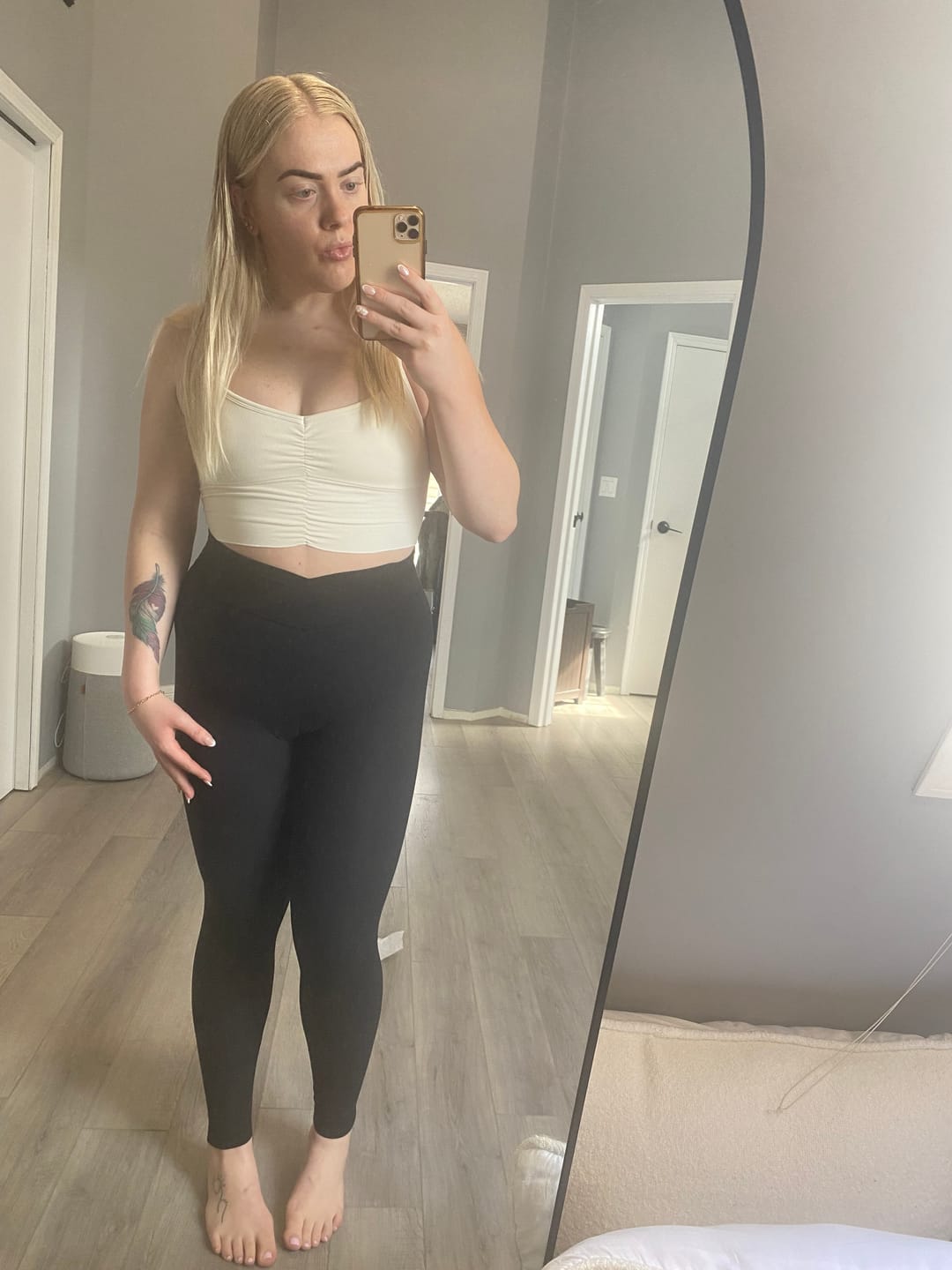 Customer photo review of The Scrunch Bra / Cream
