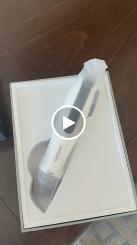 Customer video review of Bio Pen Q2 3-in-1 Microneedling Device with EMS Microcurrent & LED Light Therapy