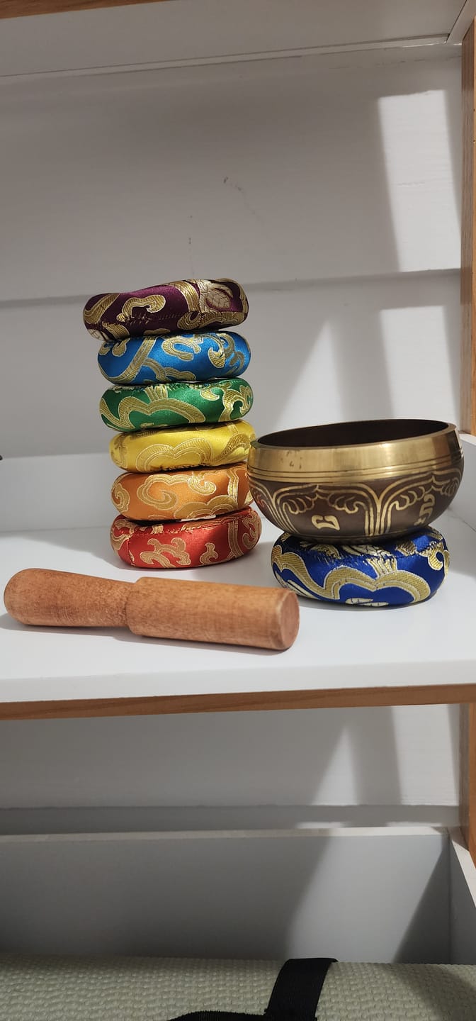 Customer photo review of Silk Cushion