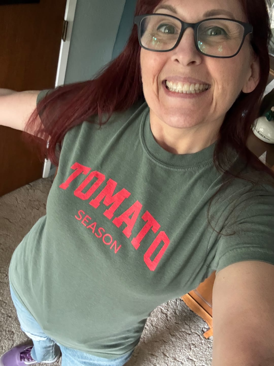 Customer photo review of Tomato Season T-shirt