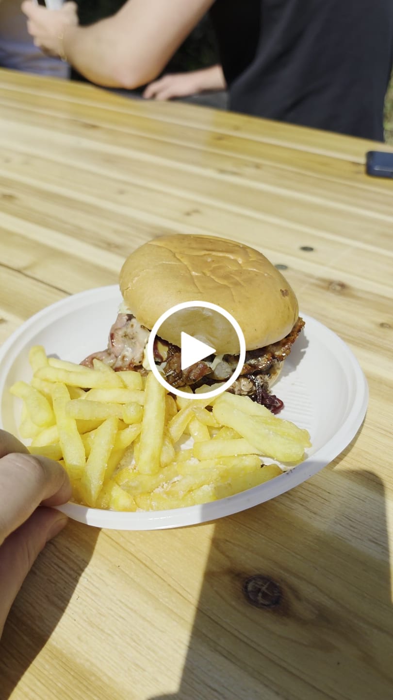 Customer video review of Classic Potato Rolls • 54gr