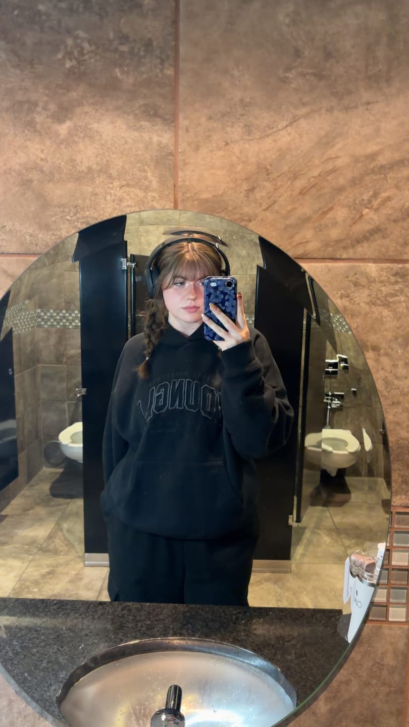Customer photo review of W5192 - Layover Hoodie