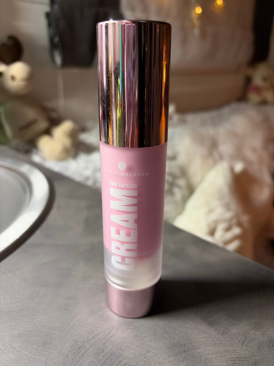 Customer photo review of Pink Suprême Cream