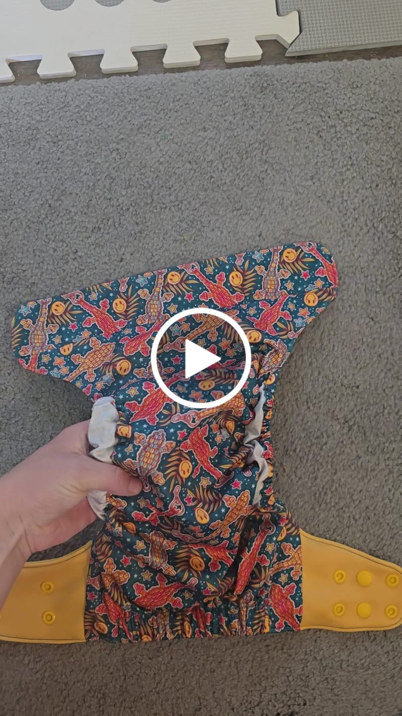 Customer video review of The Ultimate - One Size Pocket Reusable Cloth Diaper - Stretchy Tabs