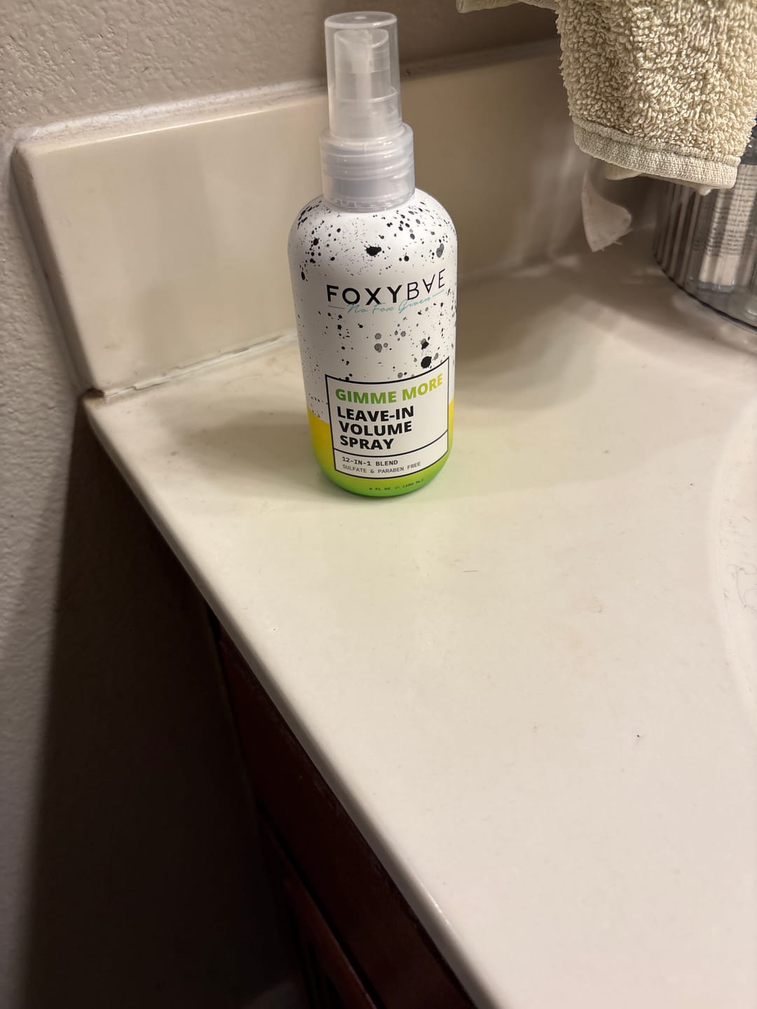 Customer photo review of FOXYBAE Gimme More Leave-In Volume Spray