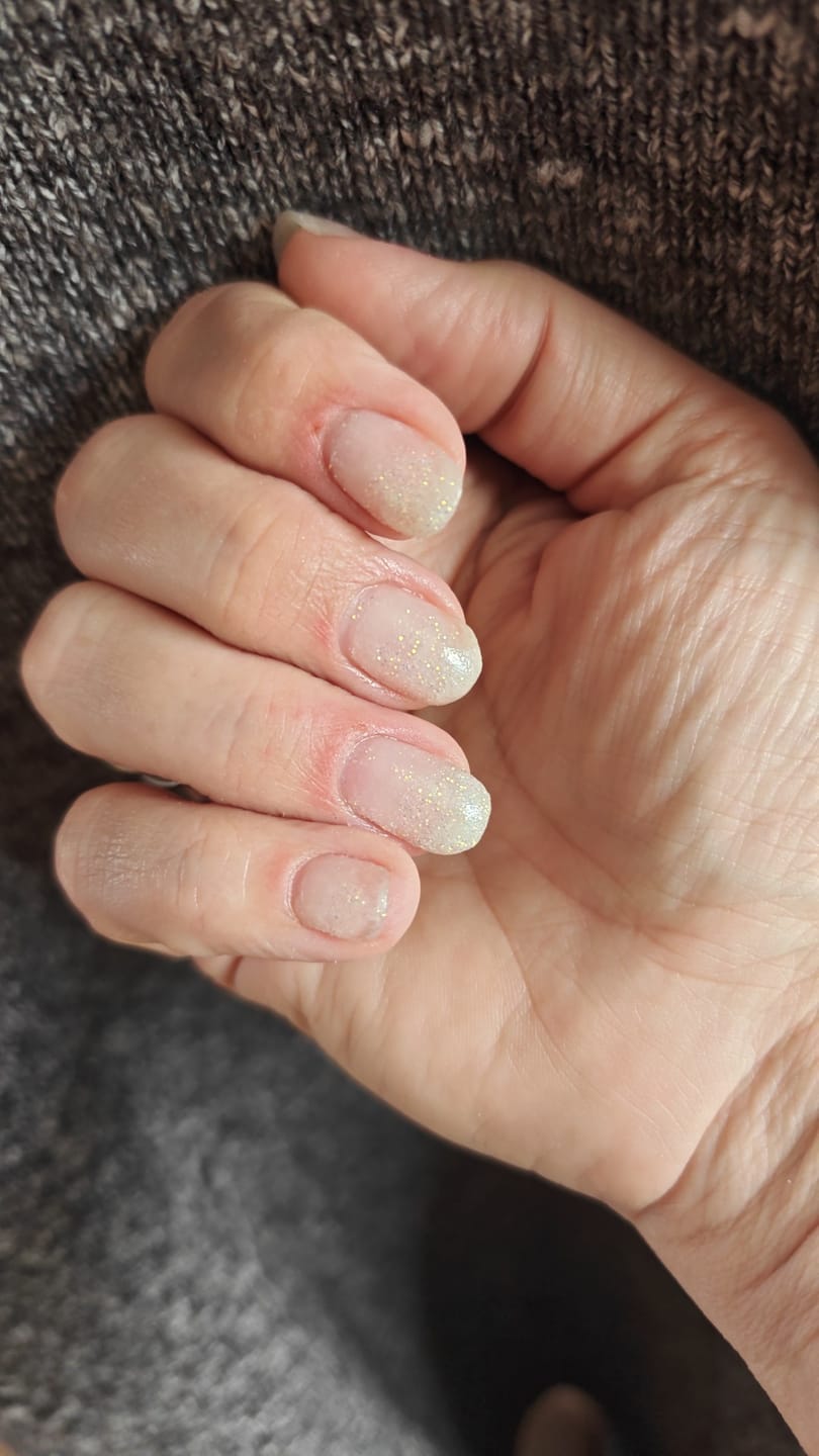 Customer photo review of Diamond White Dipping Powder