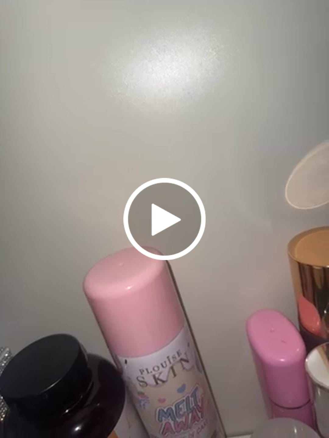 Vásárlói videóértékelés a P.Louise Protect Your Pout kulcstartós ajakápolóról