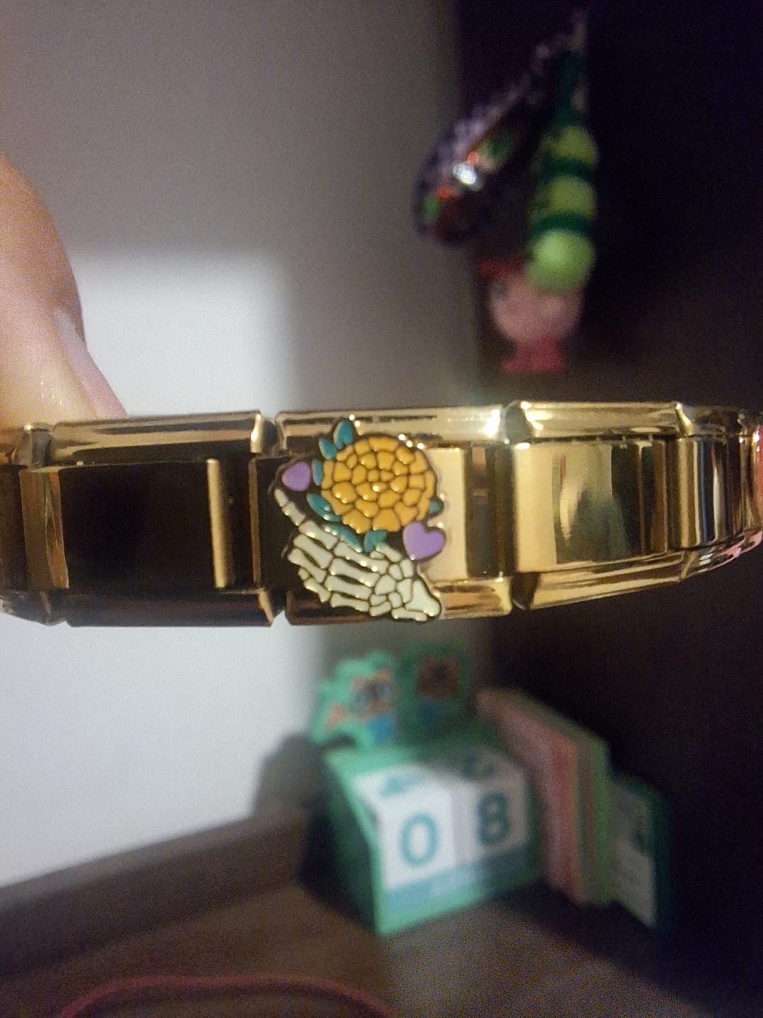 Customer photo review of Charm Mano con Cempasúchil
