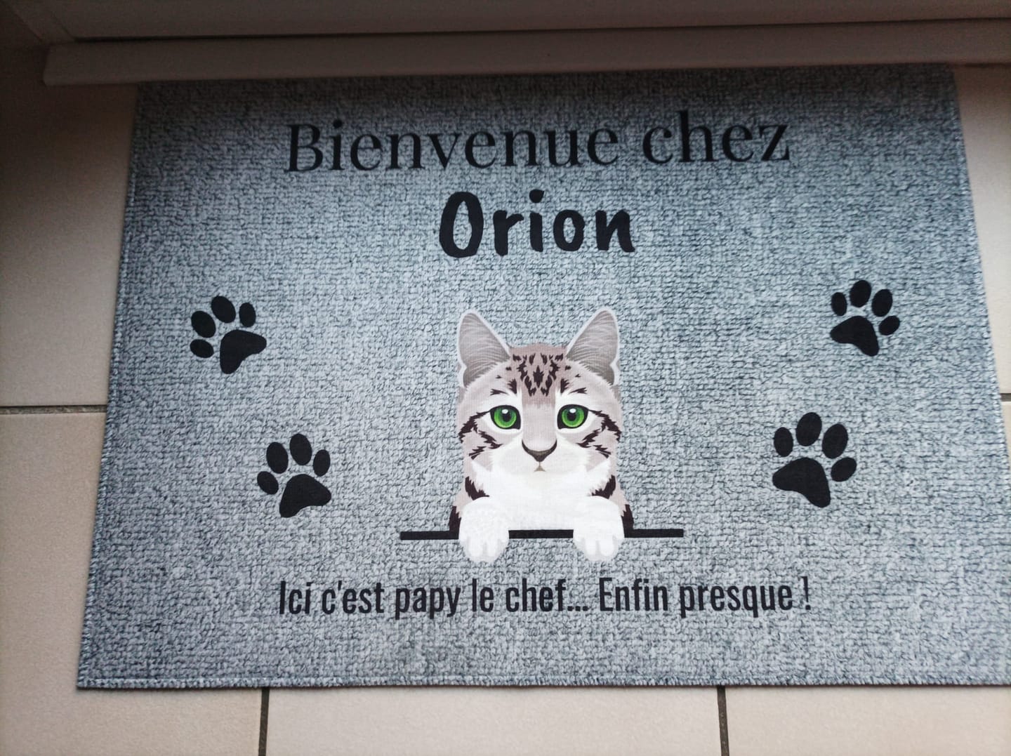 Customer photo review of Bienvenue chez - Paillasson personnalisé