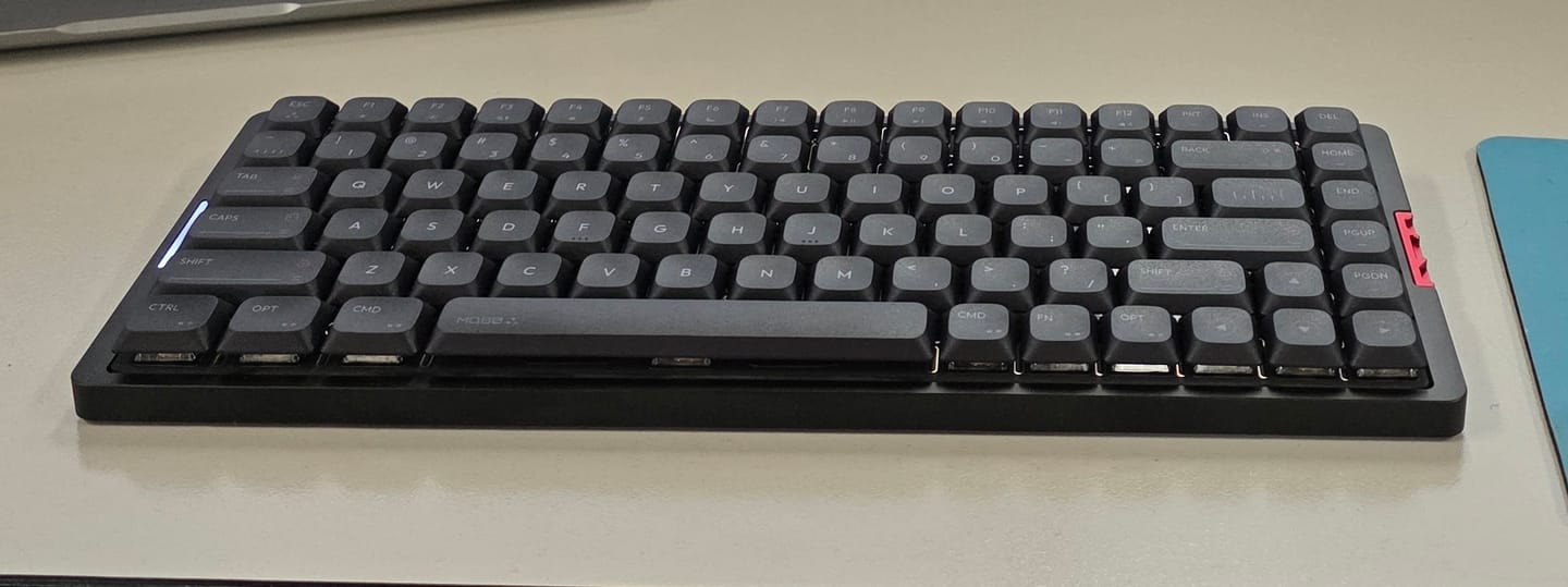 Customer photo review of IQUNIX MQ80 Aluminum Low Profile Mechanical Keyboard